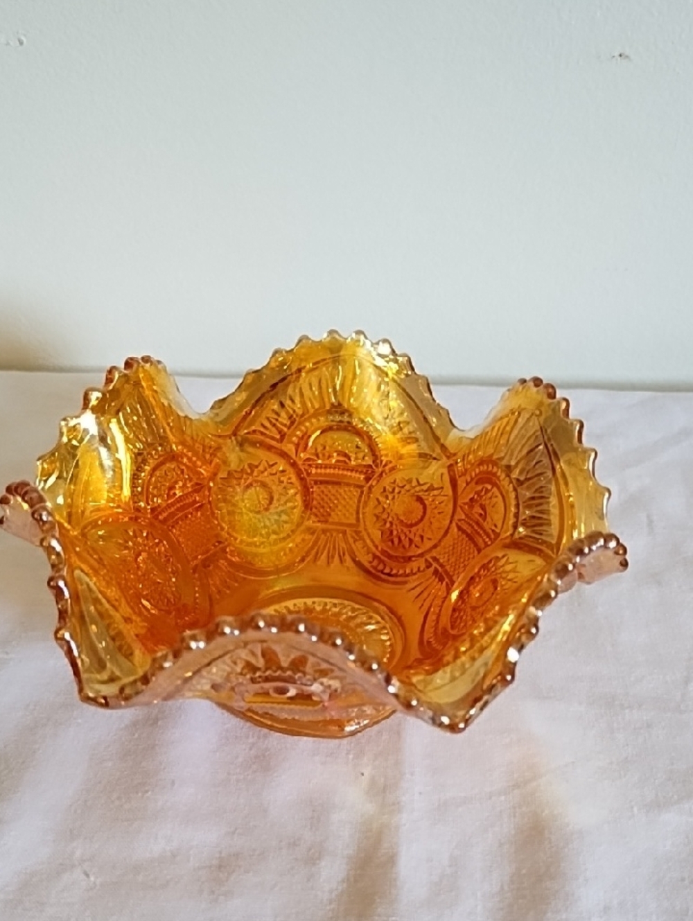 IMPERIAL GLASS HOBSTAR MARIGOLD BOWL, RUFFLED EDGE